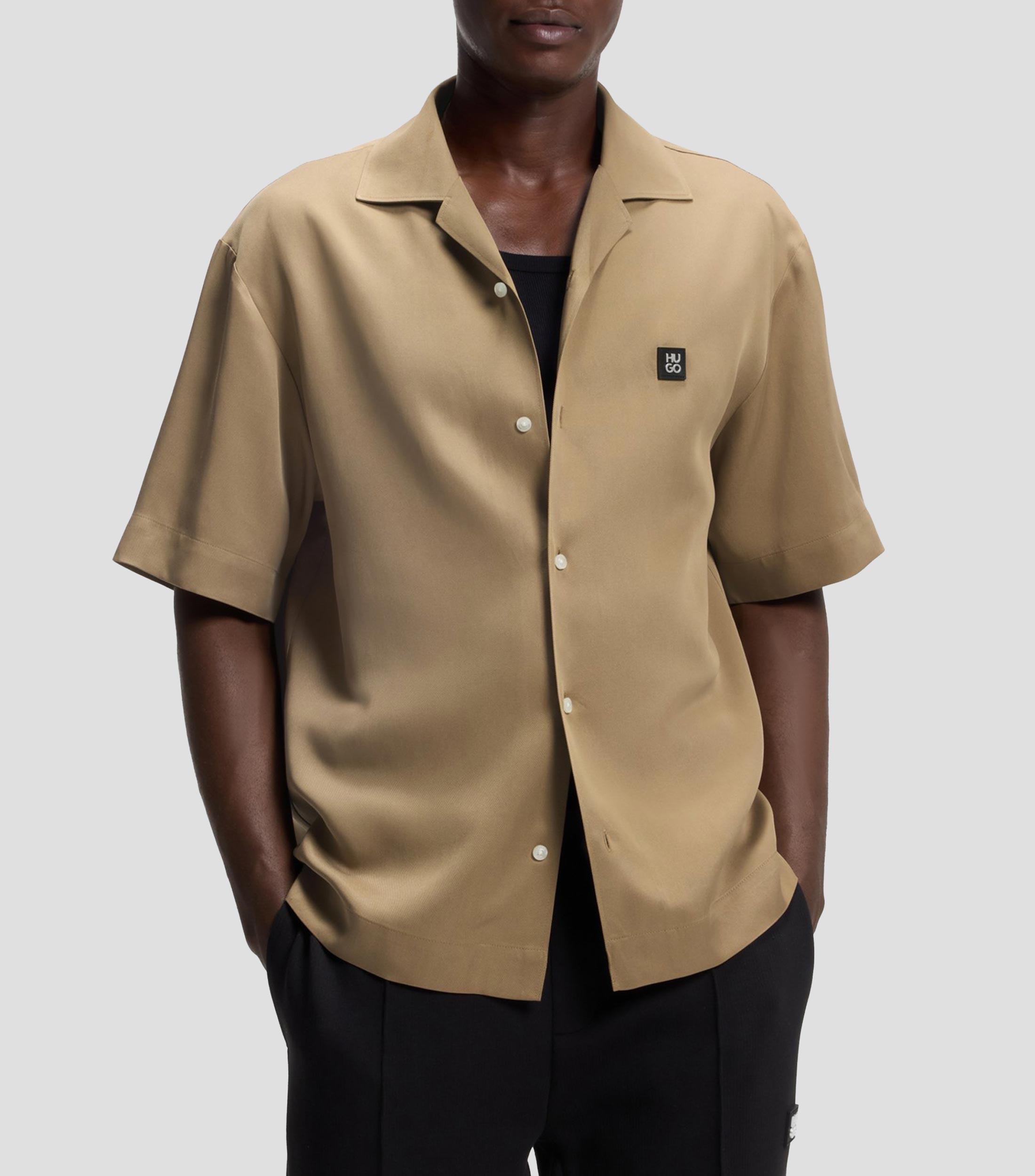 Camisa lisa manga corta Hombre